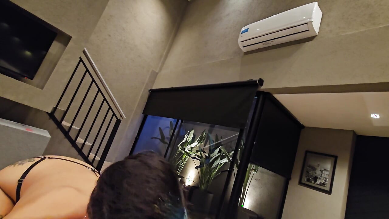 I Ask Her to Ride My Cock Without a Condom and She Accepts