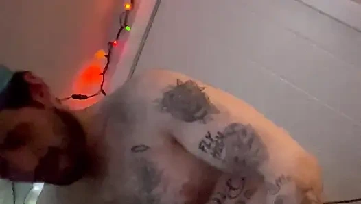 Gefesselt und gekitzelt! (sexmaschine)