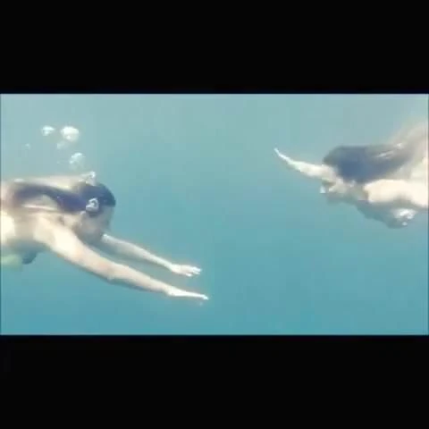 Lana Jurcevic lesbian kiss