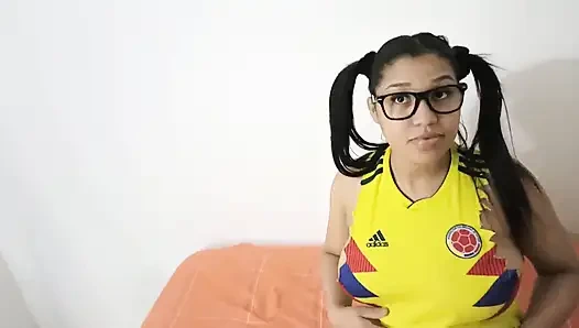 Brunette Stepsister with Big Tits and a Big Ass Colombian in the United States Sold Her Body to Her Stepbrother