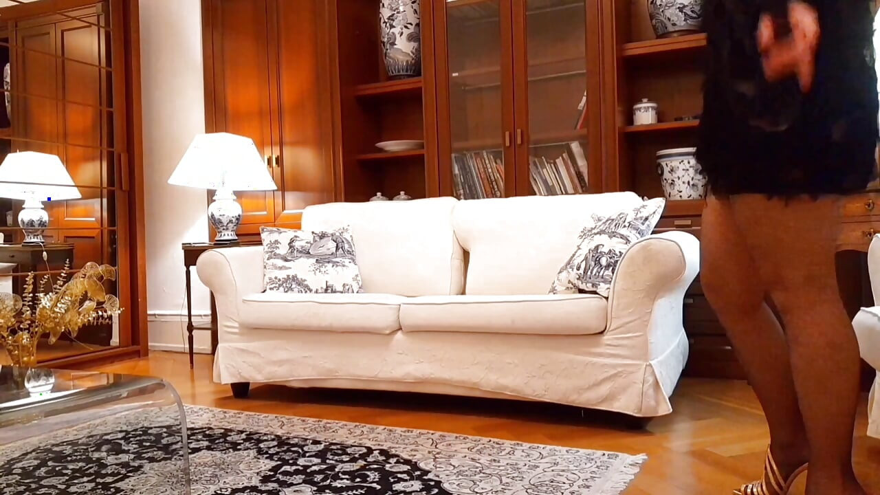 Красива Зріла Блондинка Насолоджується Сексом У Панчохах