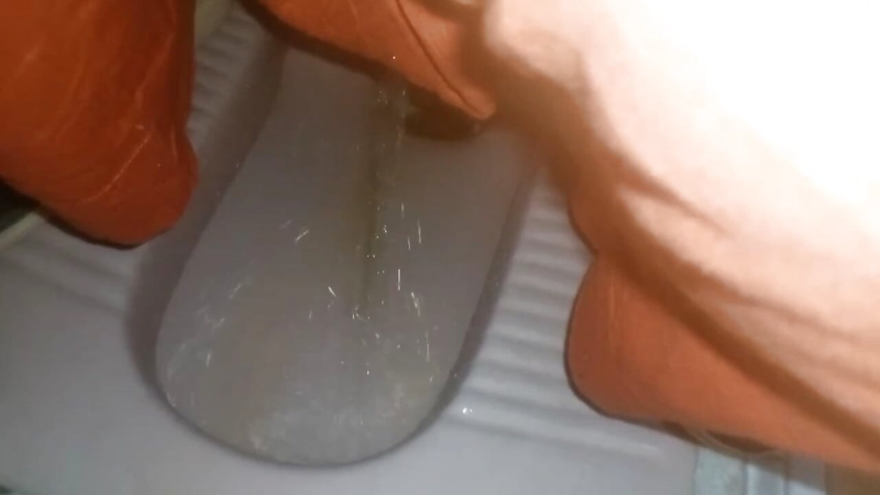 Mari phodi sy nikalta hua bashab