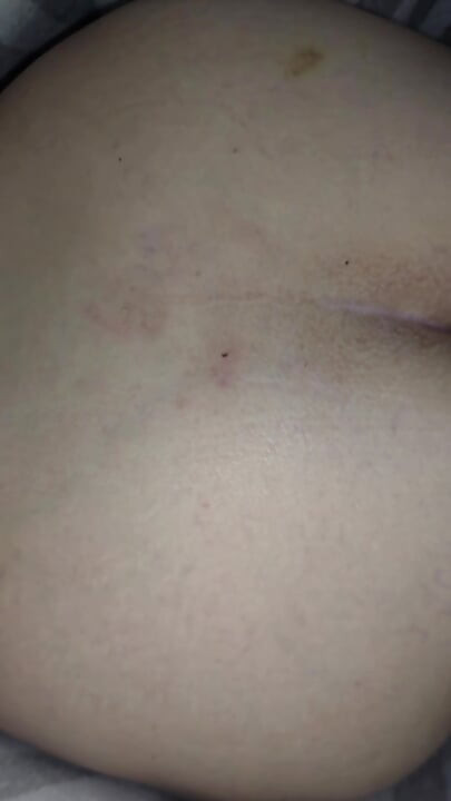 布団の下のリアルなセックス