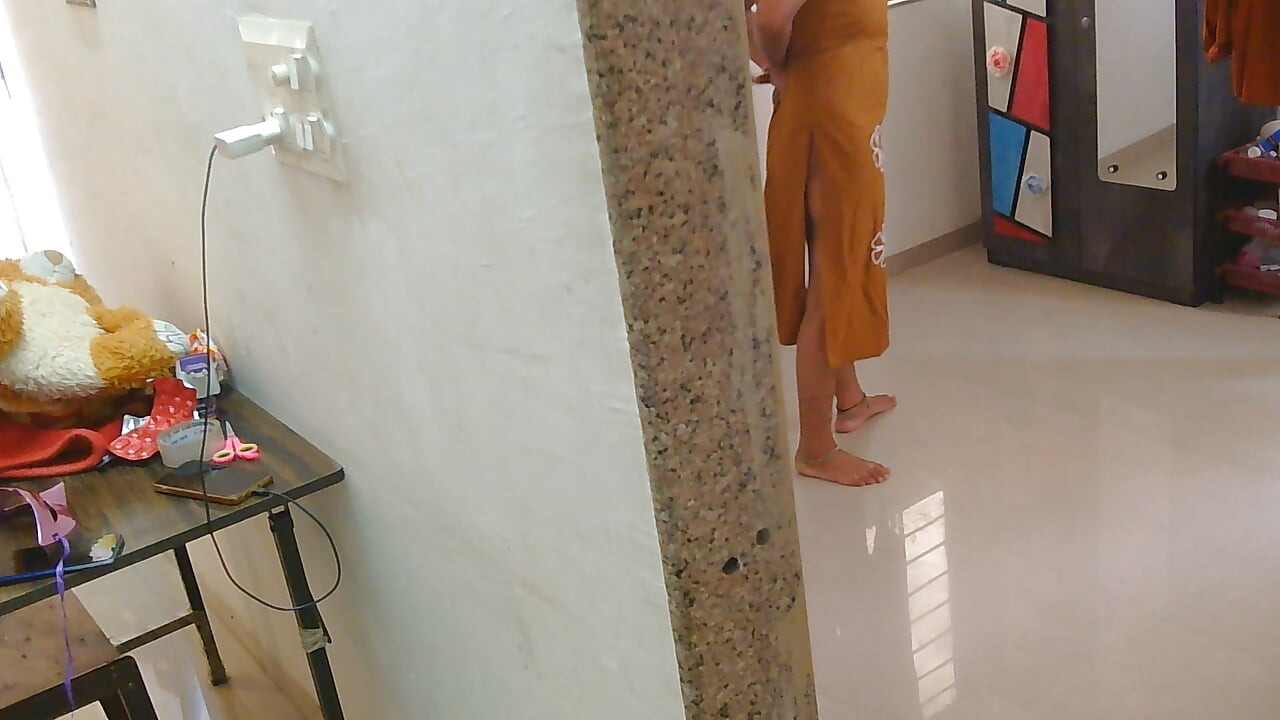 Sexo en voz hindi desi por primera vez con la esposa de mi amigo