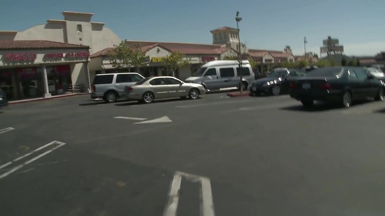 Busty babe gets pussy slammed by Tommy Gunn