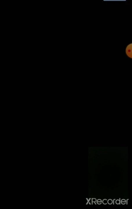 Garoto batendo uma antes do banho