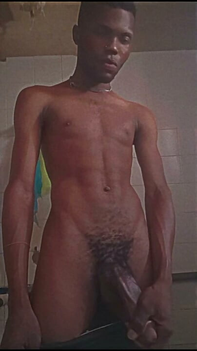 Sexy black print Dick showcase his dick at work