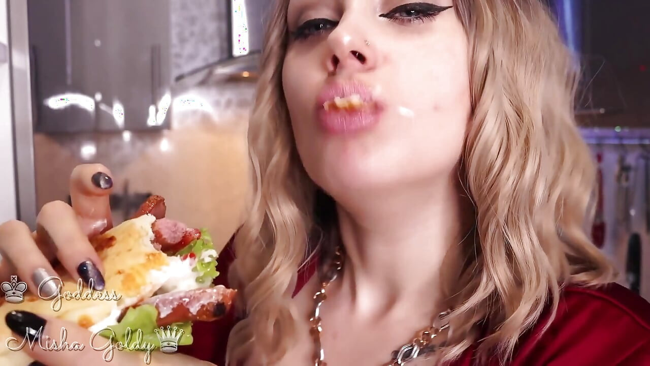 Cheating Wife Eating Her Husband and Stepson! Devour Fetish!