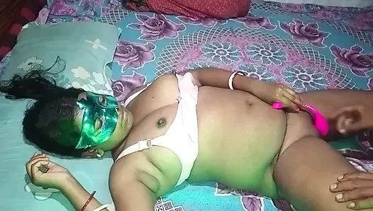 Mamoni bhabi hot doggy position romence and bloujob in Indian village room