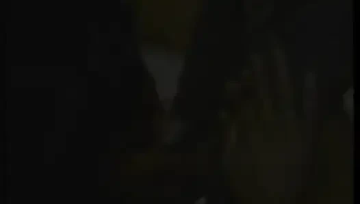 Zenci piliç götten yarak alıyor