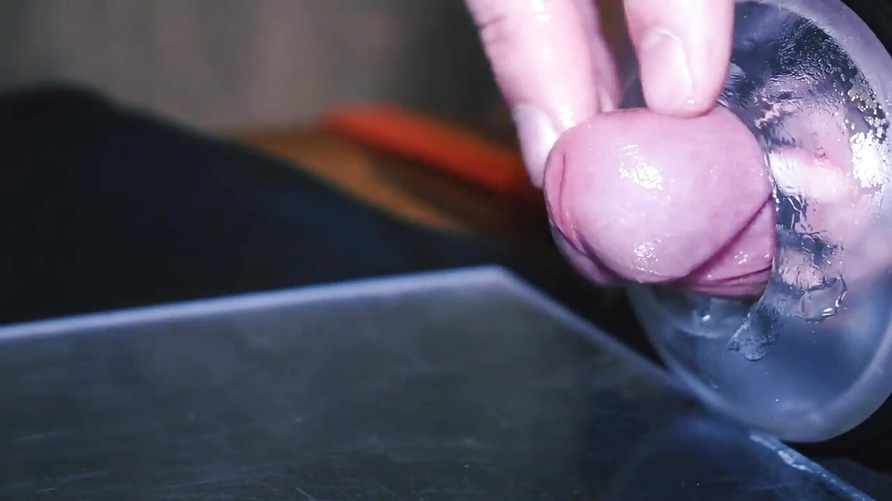 ASMR FLESLIGHT CLOSE UP FUCK AND SLOW MOTION CUMSHOT