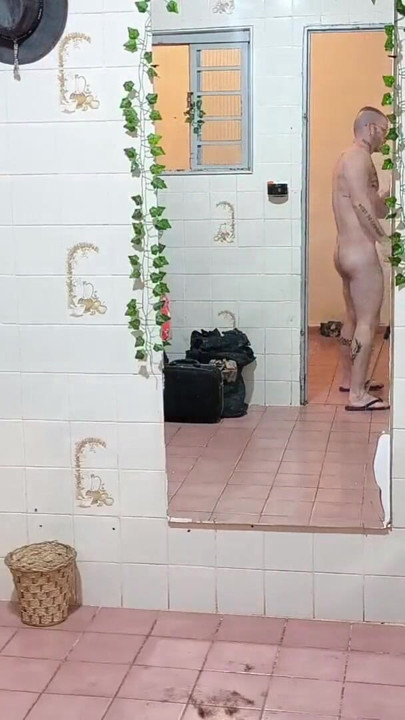 Getting ready to work haha | Clip 1