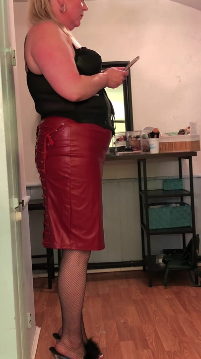 Feminizacija za odlazak u klub s curama