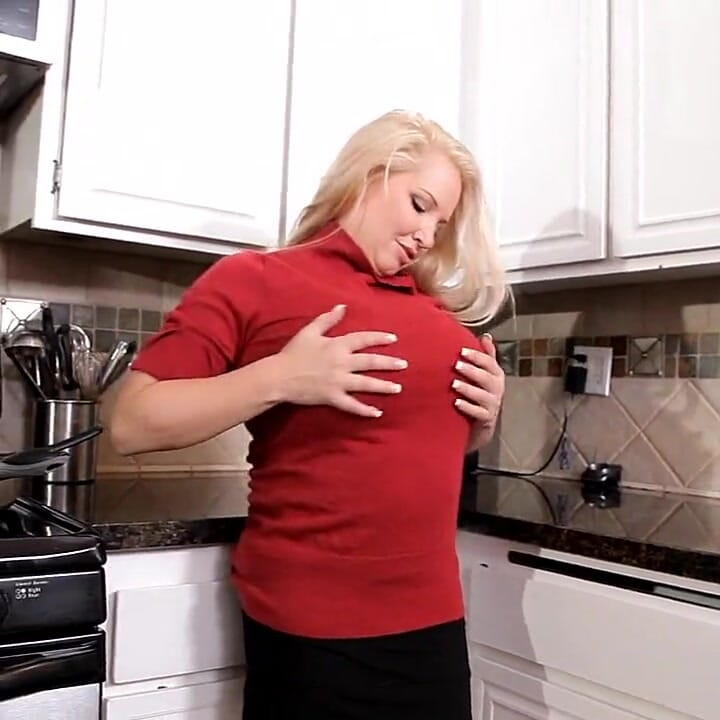 Kitchen Play