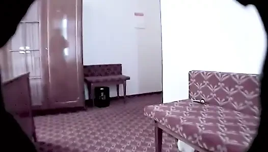 Cumshot Di Hotel MILF Dalam Nilon