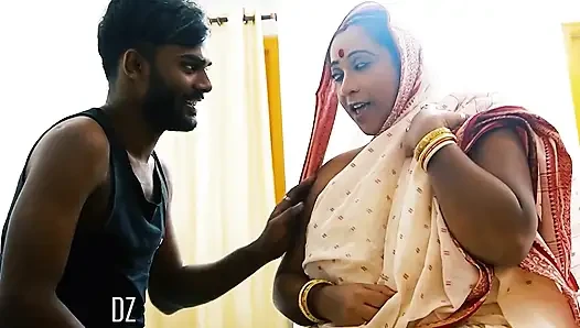 Üvey Anne Kırmızı Elle Yakalandı Ve Desi Tarzında Sikildi