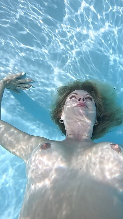 Underwater Blowjob doggy missionar creampie
