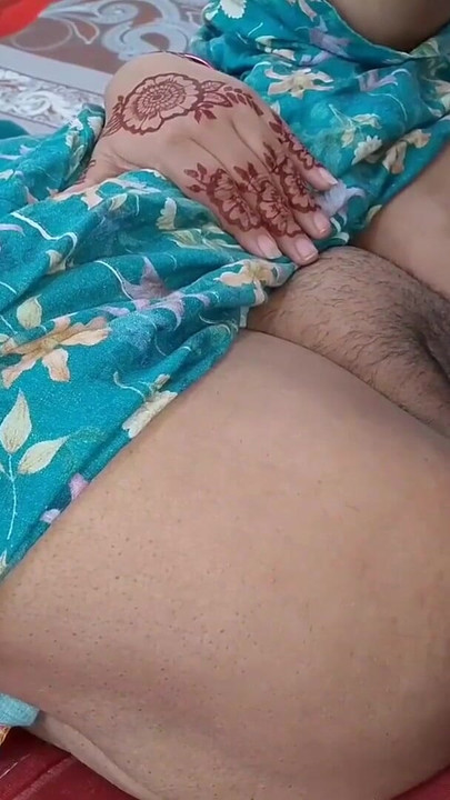 พี่เขยจับพี่สะใภ้จากด้านหลังโดยบังเอิญคิดว่าเธอเป็นเมียเขา | คลิป 1