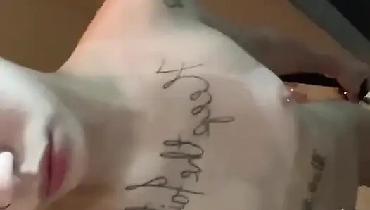 dünnes Mädchen, das werden will