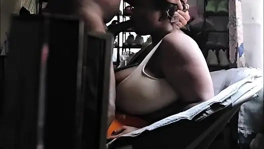 Dicke titten spät bei der miete