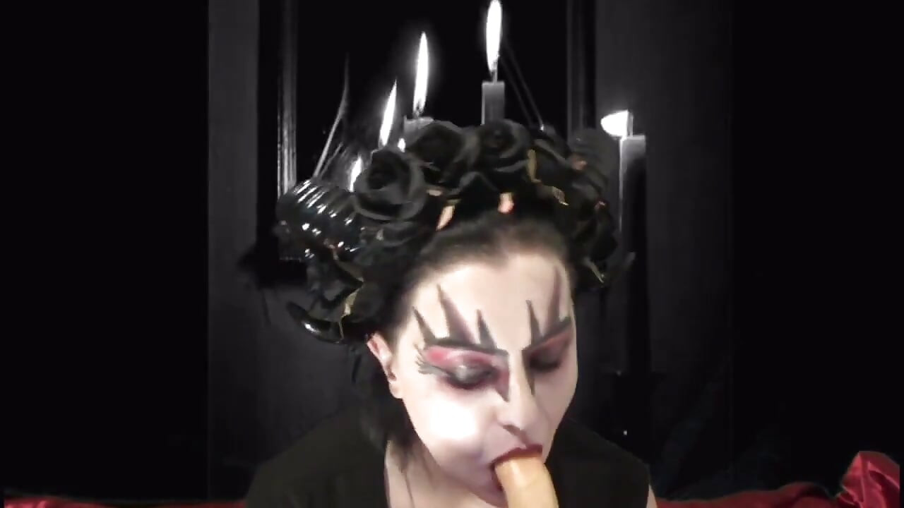 Succubus vysává vaše sperma JOI kouření