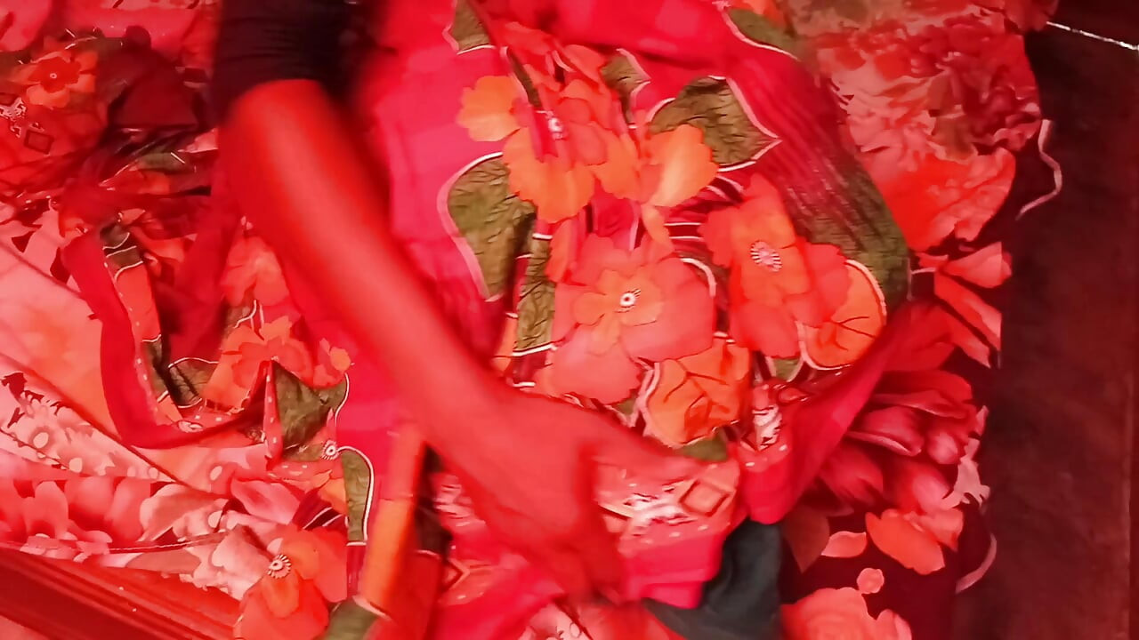 Video sexy viral cu o femeie din Bangladesh și tatăl ei