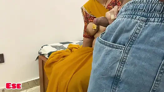 Devar Ka Khayal Rakhna Padta Hain- Khaane se Lekar choot chudai tak....