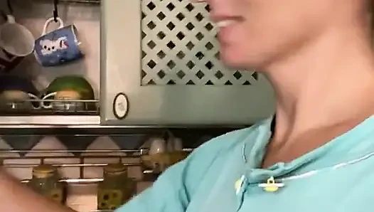Sobald sie aufwacht und sofort im video-chat mit einem meinen fan
