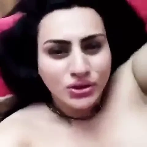 Arabic Girl Horny deep