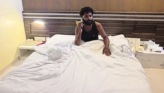 Indian desi girl ko makeup karte karte choda