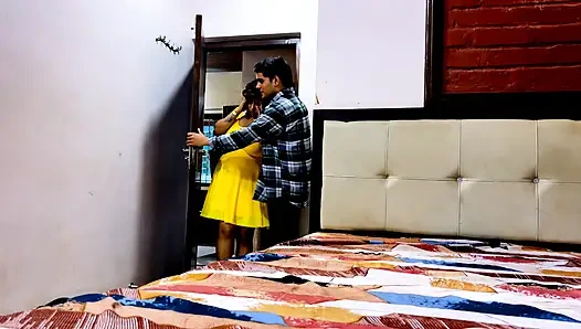 Video rekaman seks hardcore pacar cantik india di kamar (tina mandey)