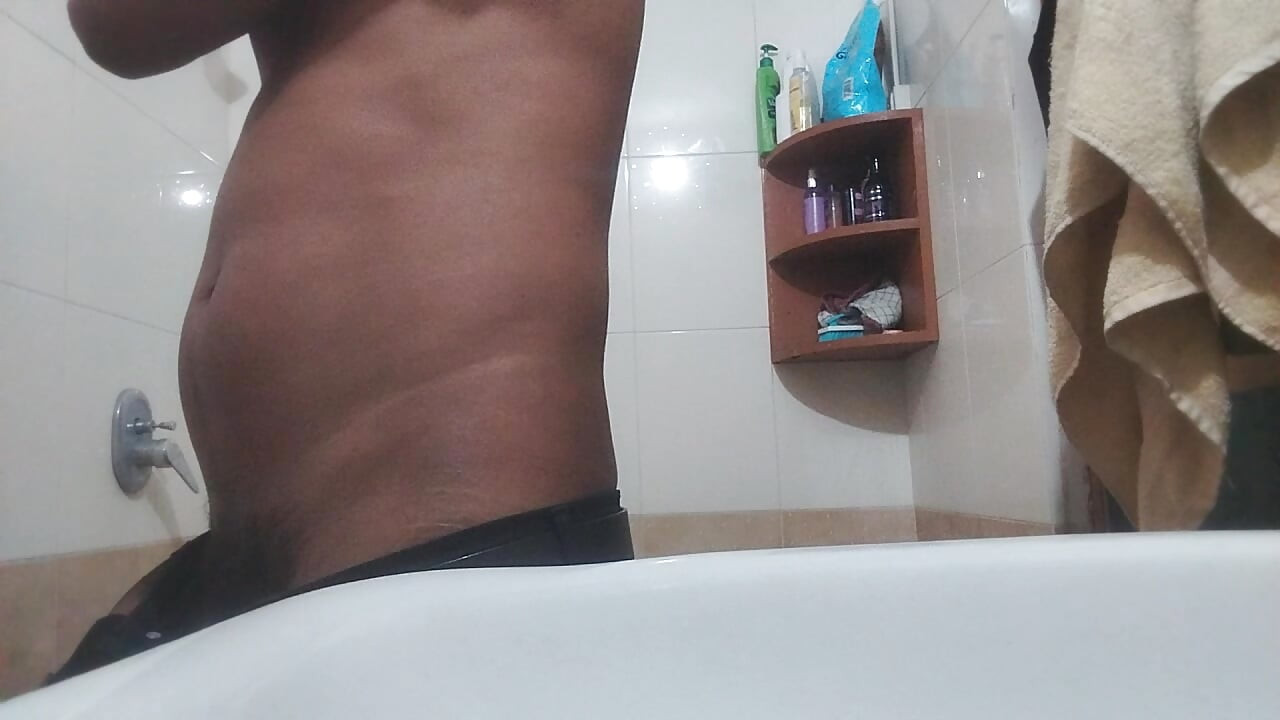 Pooja or sexy body viewing