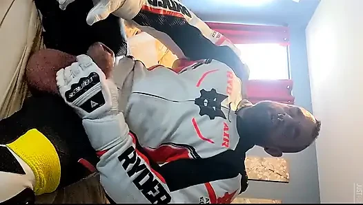 Moto Suit Geldi