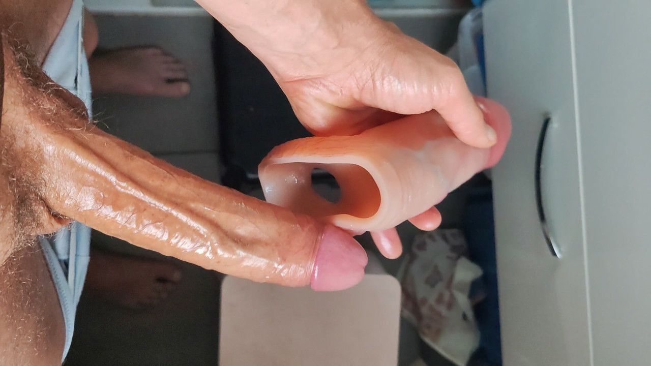 Testing a BWC Sleeve on... May it's triple my wide... Some Lady wanna Try?