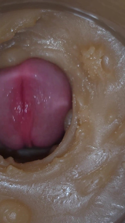 Precum 在我的阴户玩具相机中喷出阴道 4K. 极端特写!