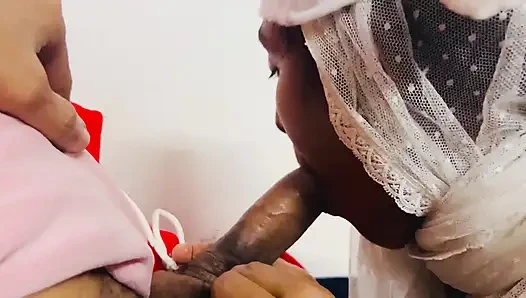 Muslim Hijabi Indian Girl and Santa Christmas Special Deepthroat Blowjob Gagging Cum in Mouth