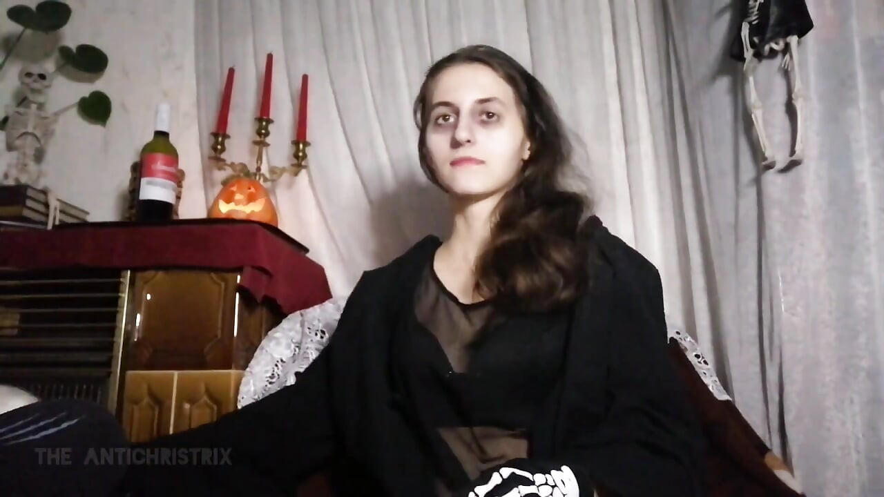 Halloween on Mfc - Intro