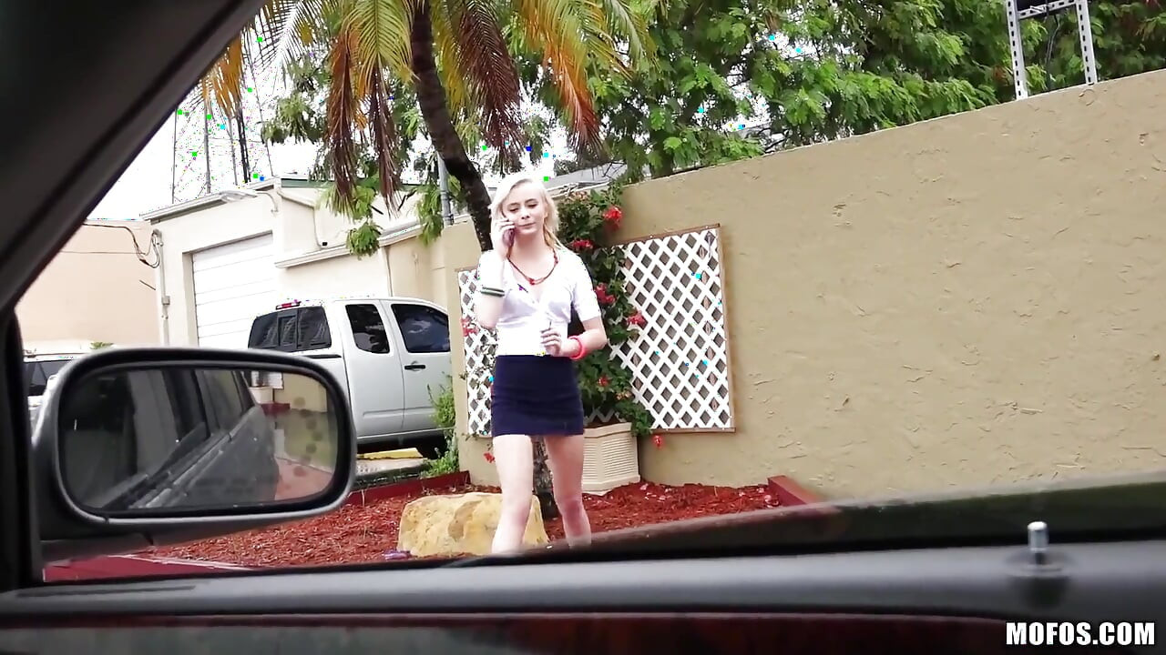 Stranded Teens - Petite Maddy Rose Feels a Bulge & Gives Tony a Blowjob Before Taking His Hard Cock in the Car