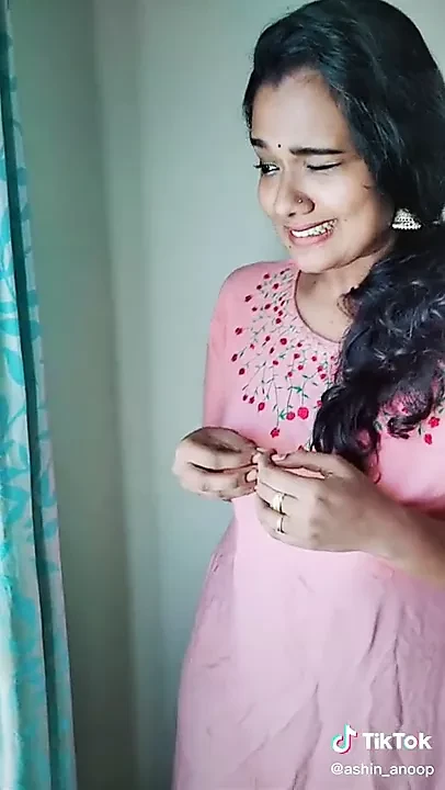 Sexy ashin sexy wife sexy gaand and backside