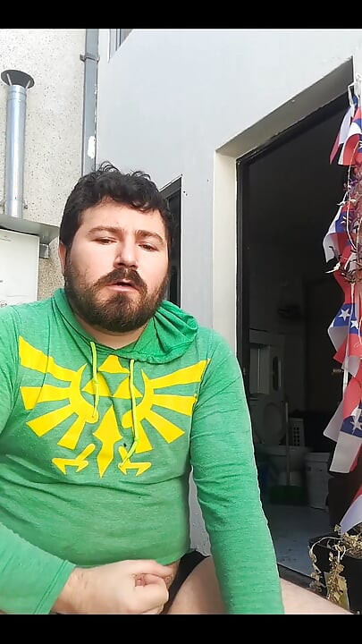 Jerking off Outside