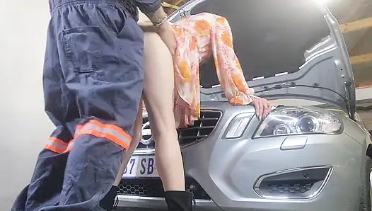 Could Nt Pay the Mechanic so I Offered Him Some Pussy