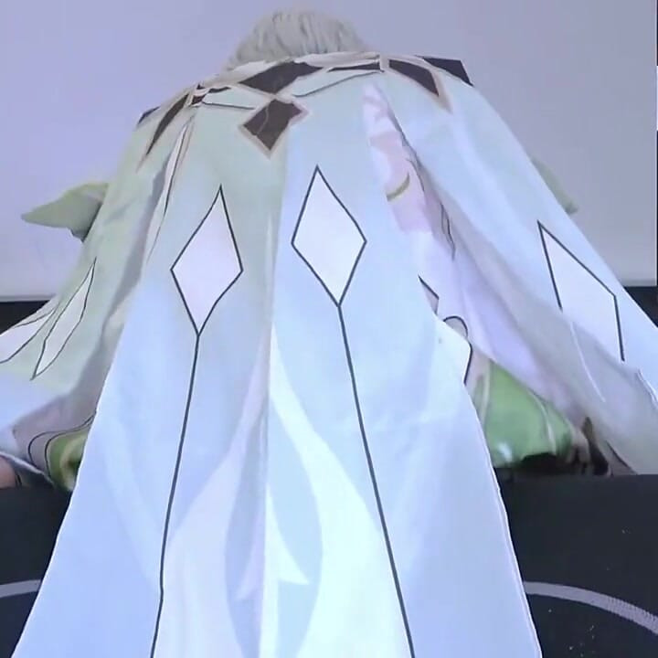 Slender Beauty's Debut - a primeira noite de fantasia inspirada em Nahida de um novo cosplayer