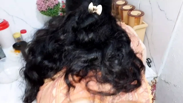 Husband had sex with his desi wife while she was working in the kitchen ( Indian house wife and husband homemade )