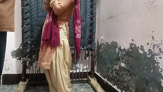 Video rekaman seks tante seksi india- audio bahasa india