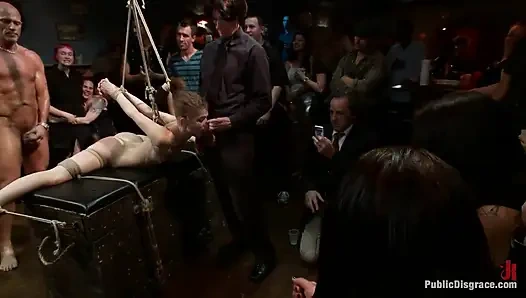 Süper esnek sensi pearl bağlanıyor ve sikiliyor