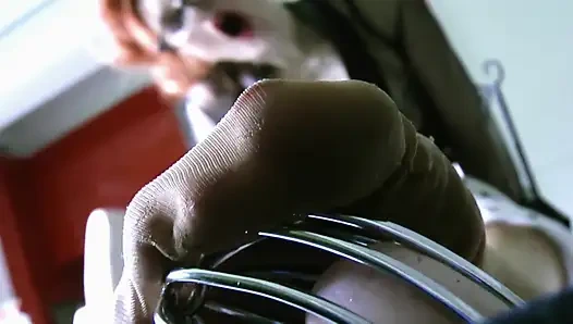 Учительницу виагра трахают сознанием, кончают в поясе целомудрия