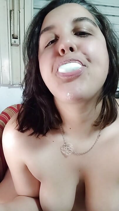 Show You My Big Bubbles and Turn on During It - Bunny Looner
