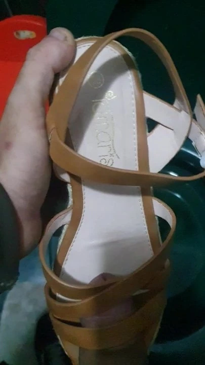 fuck her wedge and cum her sandal