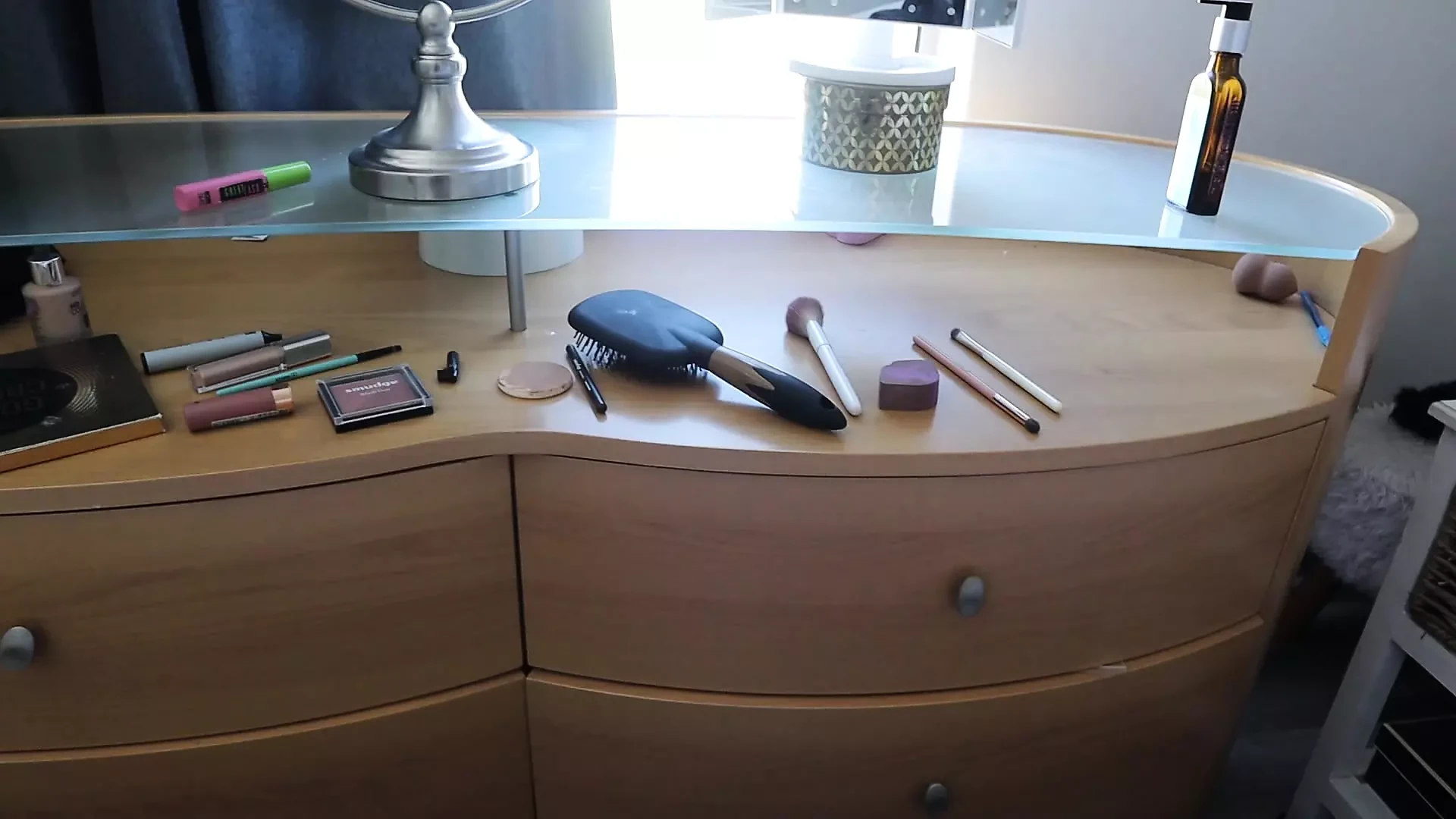VLOG - Get Ready With Me To Make Content