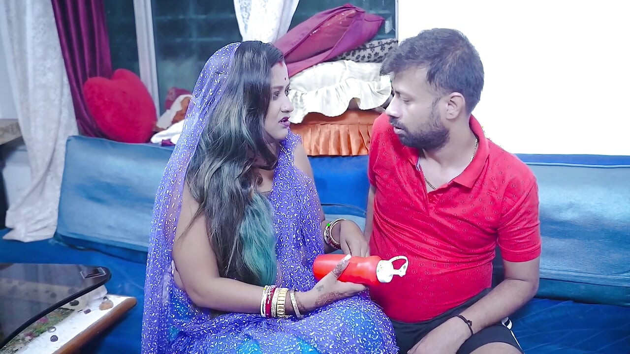 Pados ki bhabhi ko burger khila ke chod diya